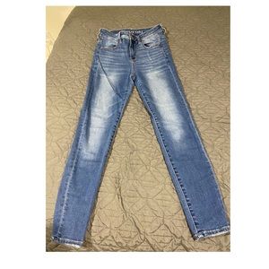 American Eagle High Rise Jeans